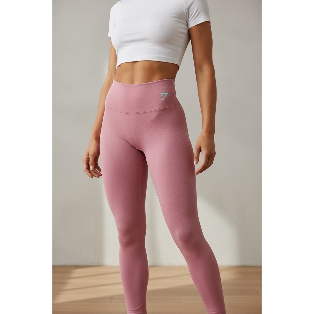NEW Gymshark Women's Training 7/8 High Waisted Leggings Pink Size S